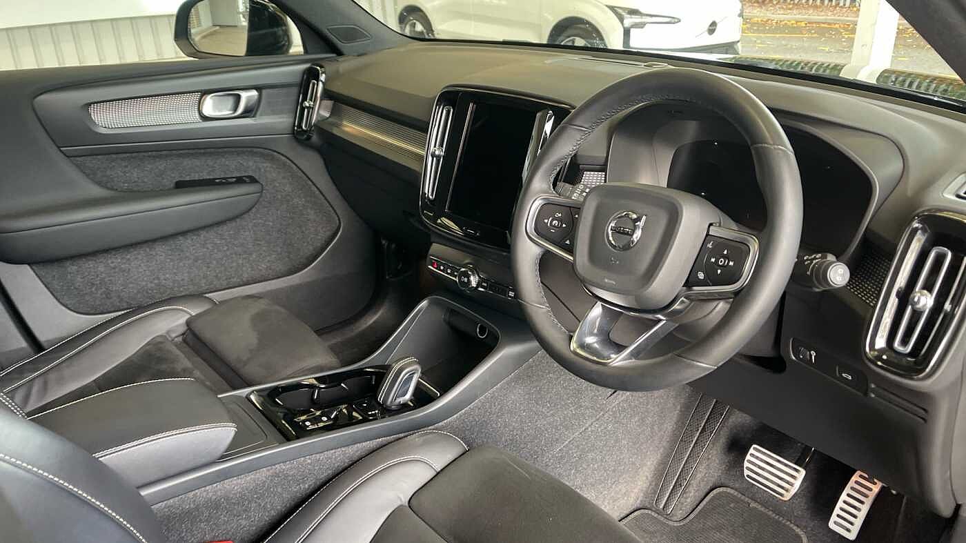 Used Volvo XC40 2021 for sale - 76327830: Photo 4