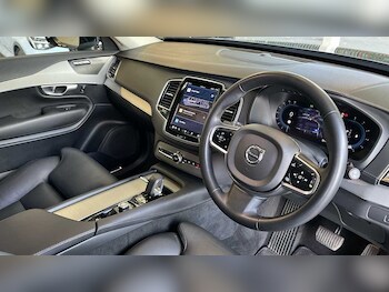Used Volvo XC90 2023 for sale - 76315666: Photo