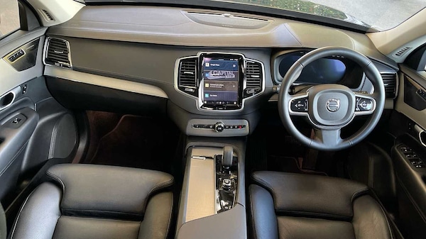 Used Volvo XC90 2023 for sale - 76315666: Photo 5