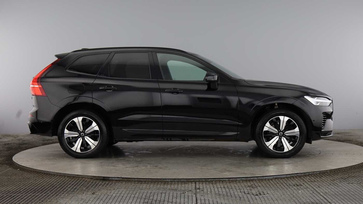 Used Volvo XC60 2023 for sale - 77959371: Photo 3