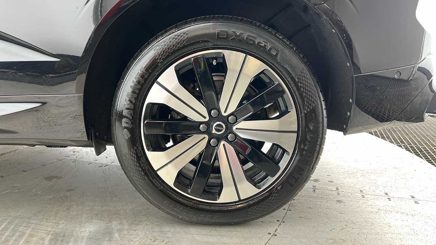 Used Volvo XC60 2023 for sale - 77959371: Photo 4