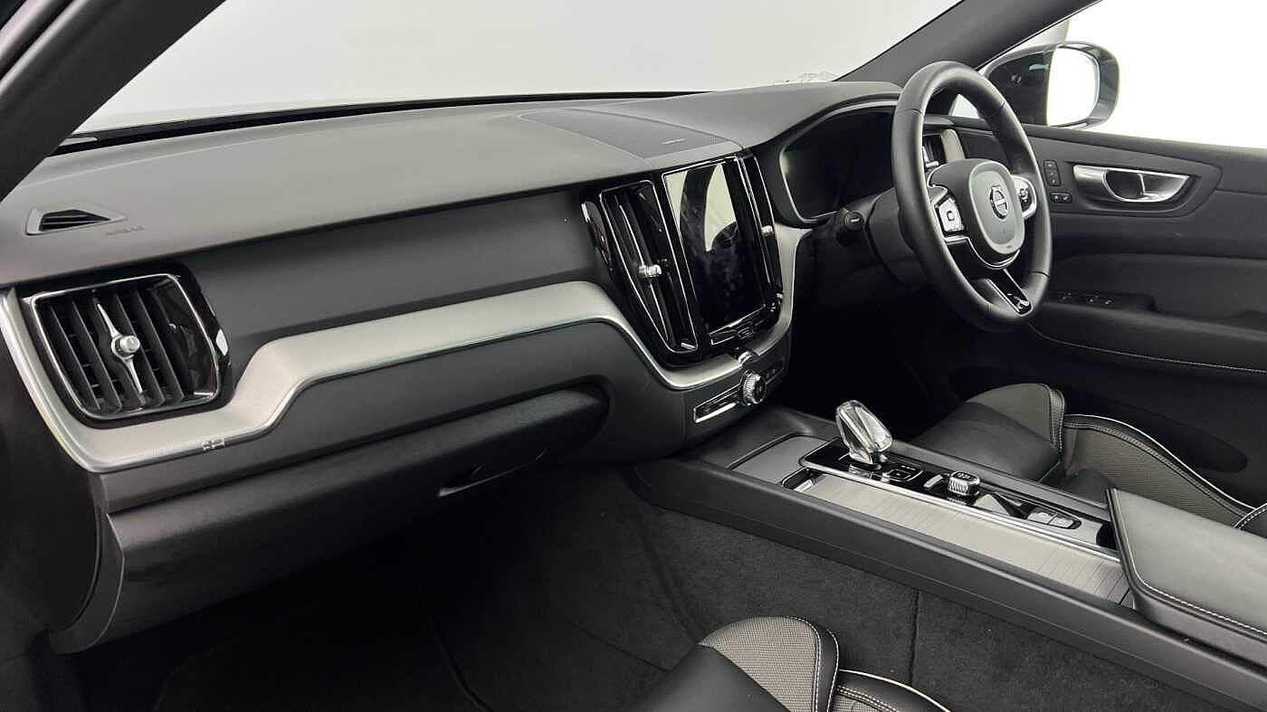 Used Volvo XC60 2023 for sale - 77959371: Photo 6