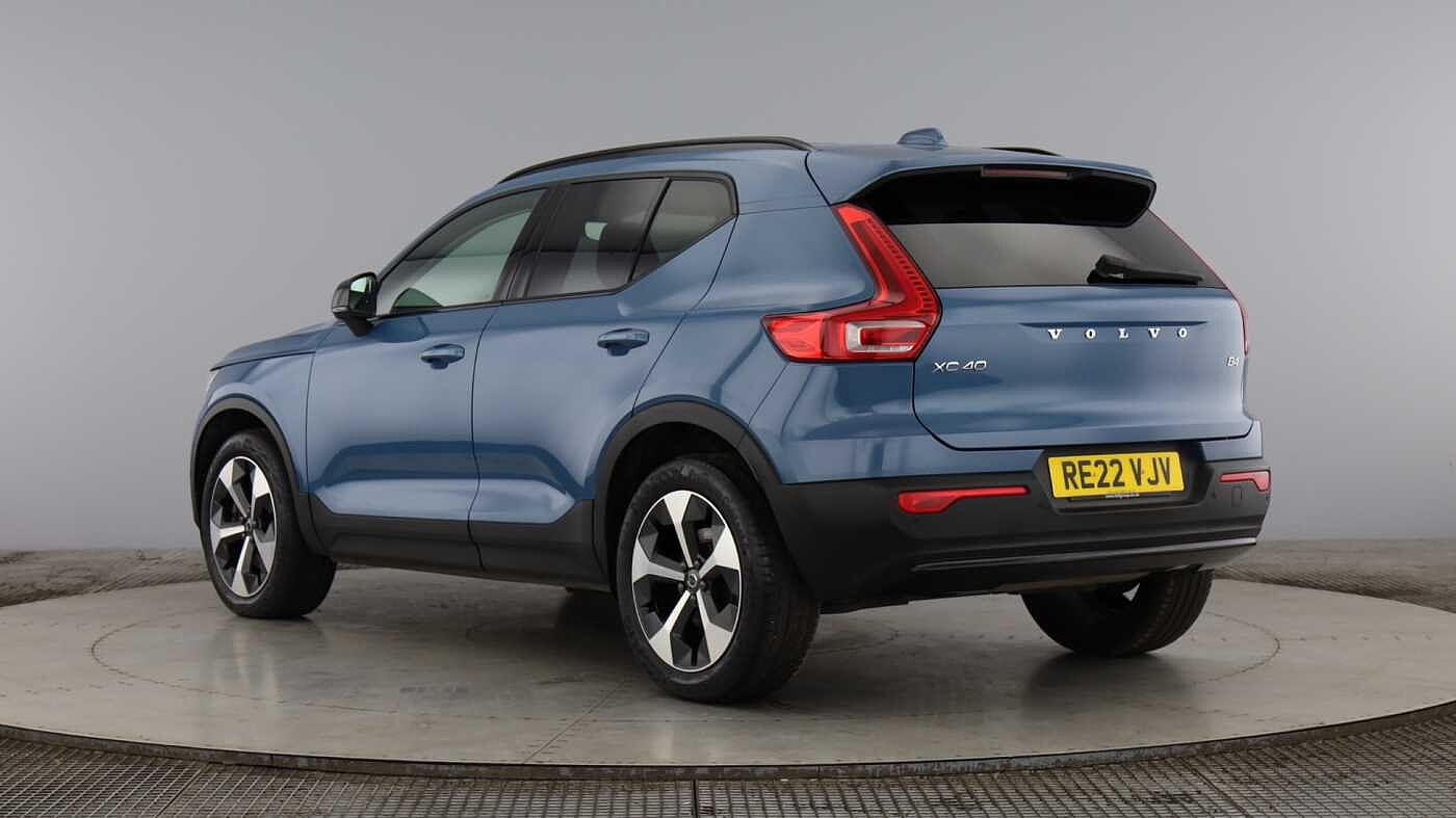 Used Volvo XC40 2022 for sale - 76073763: Photo 2