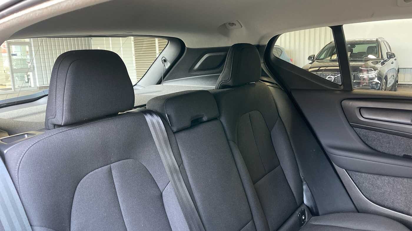 Used Volvo XC40 2022 for sale - 76228879: Photo 6