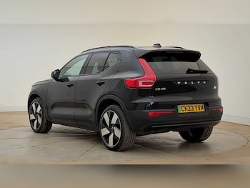 Used Volvo XC40 2023 for sale - 79350268: Photo