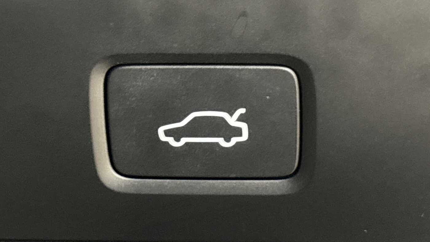 Used Volvo XC40 2022 for sale - 76474530: Photo 28