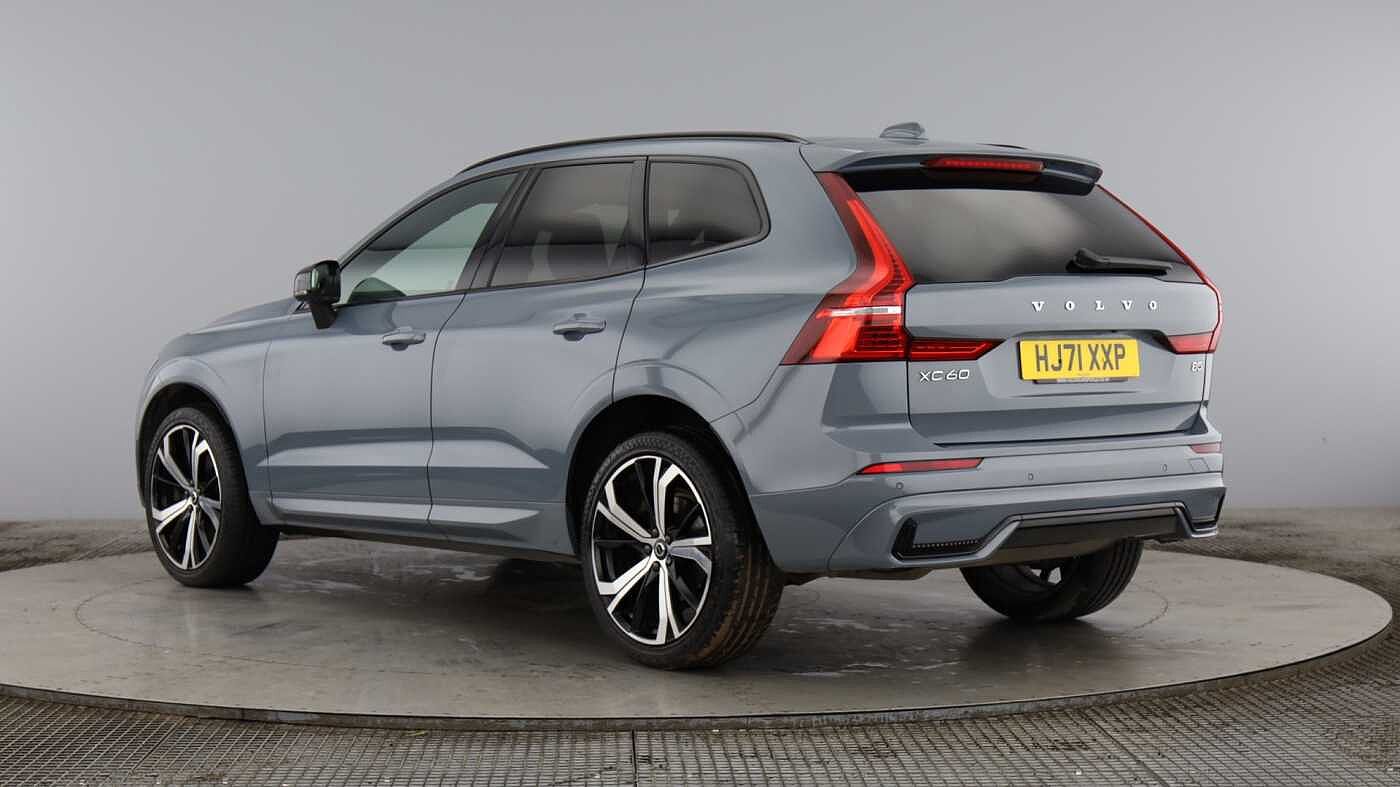 Used Volvo XC60 2021 for sale - 77457371: Photo 2