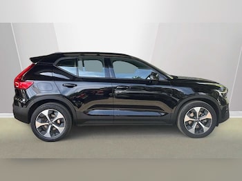 Used Volvo XC40 2024 for sale - 79465954: Photo