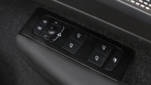 Used Volvo XC40 2022 for sale - 75671434: Photo 24
