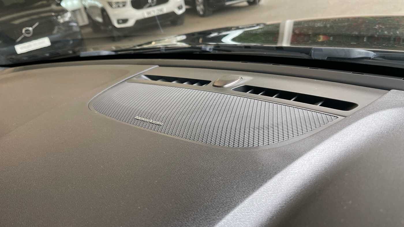 Used Volvo XC40 2021 for sale - 76216690: Photo 20