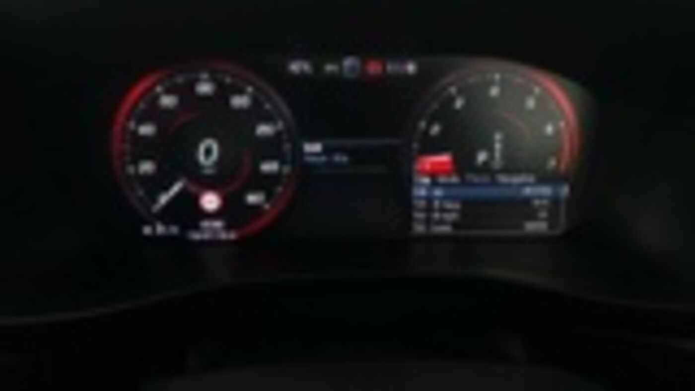 Used Volvo XC40 2021 for sale - 76216690: Photo 9