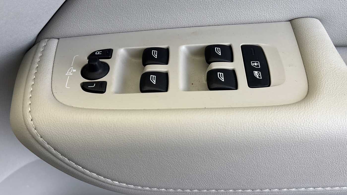 Used Volvo XC60 2023 for sale - 77470413: Photo 24