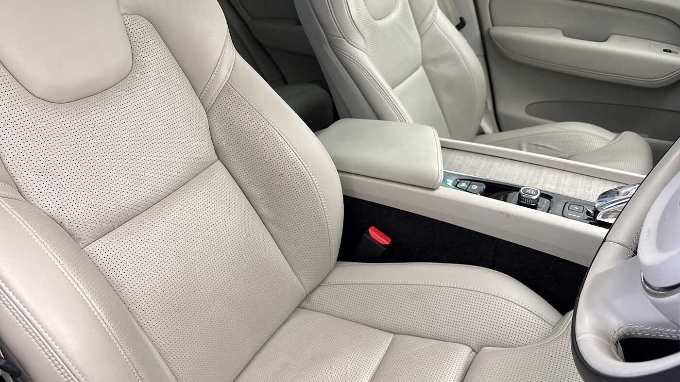 Used Volvo XC60 2023 for sale - 77470413: Photo 28