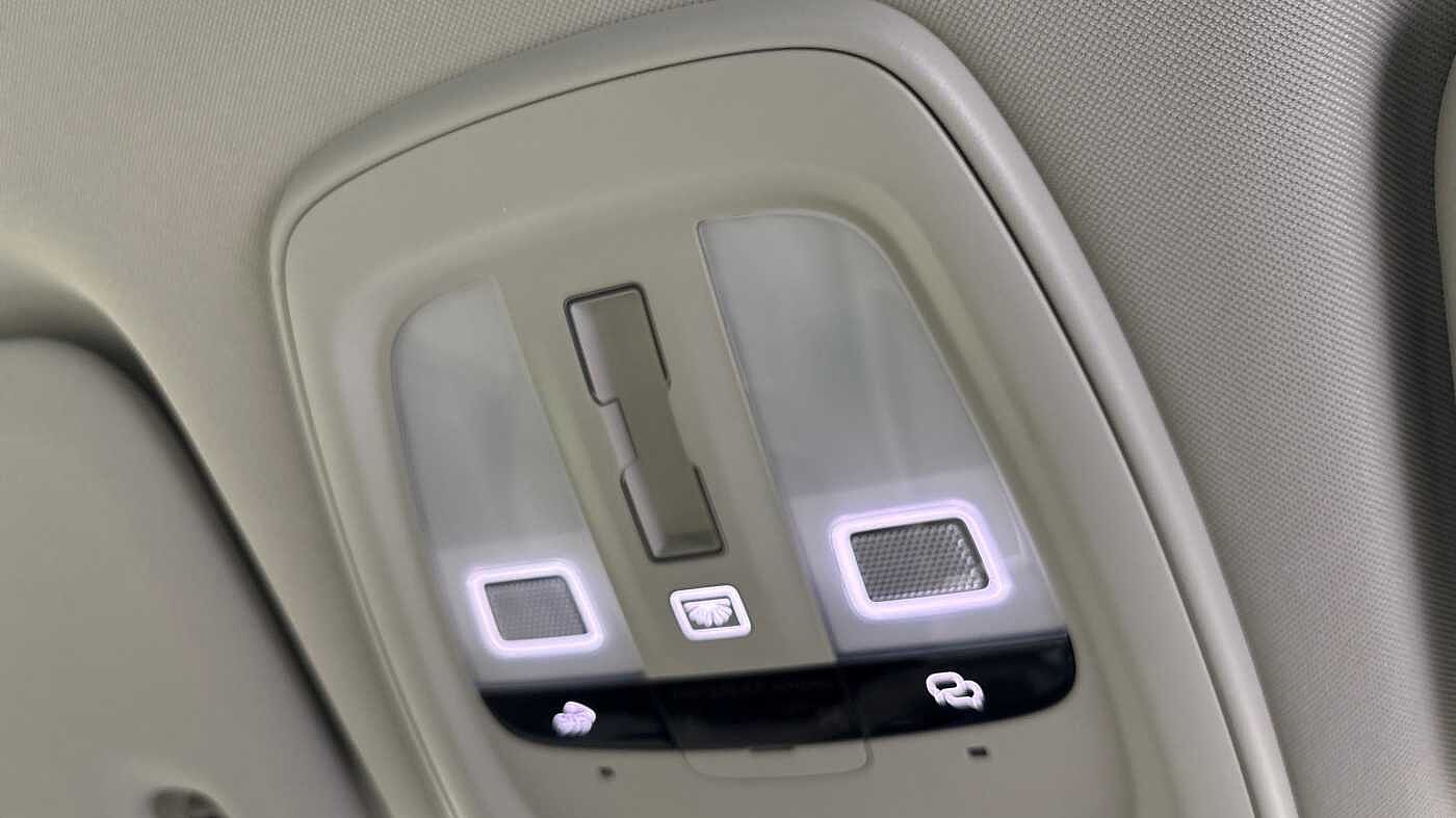 Used Volvo XC60 2023 for sale - 77470413: Photo 32