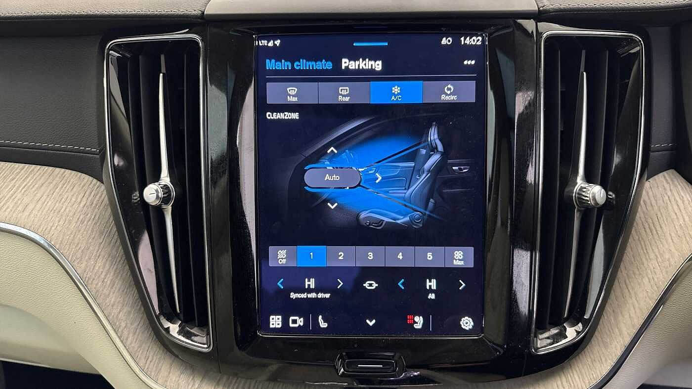 Used Volvo XC60 2023 for sale - 77470413: Photo 38