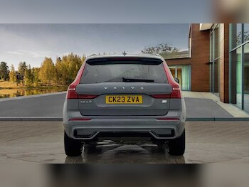 Used Volvo XC60 2023 for sale - 77470413: Photo
