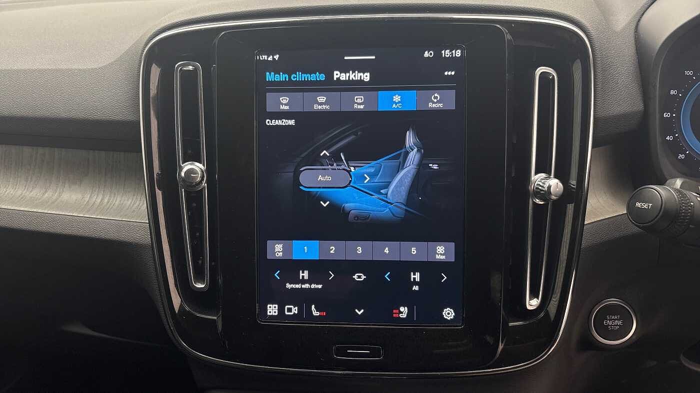 Used Volvo XC40 2022 for sale - 77218206: Photo 38