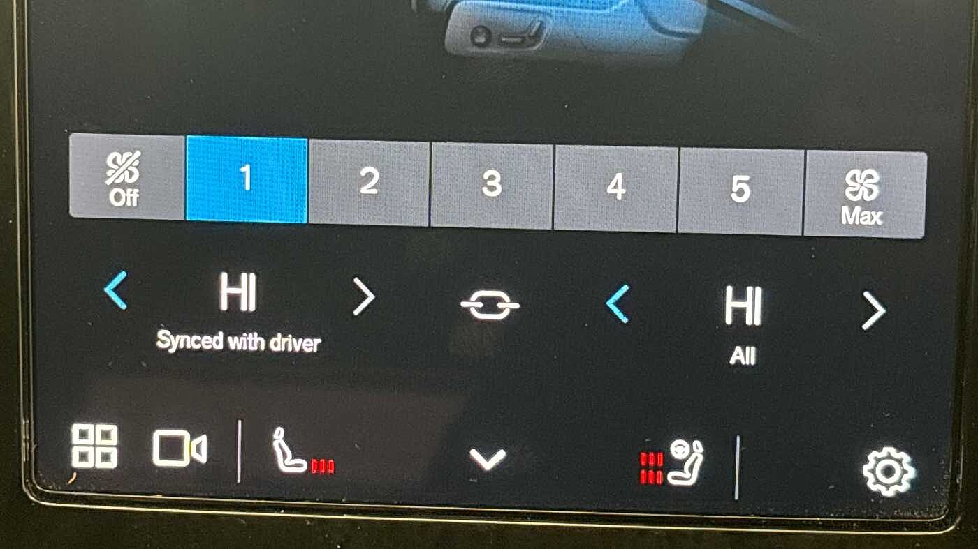 Used Volvo XC40 2022 for sale - 77218206: Photo 39