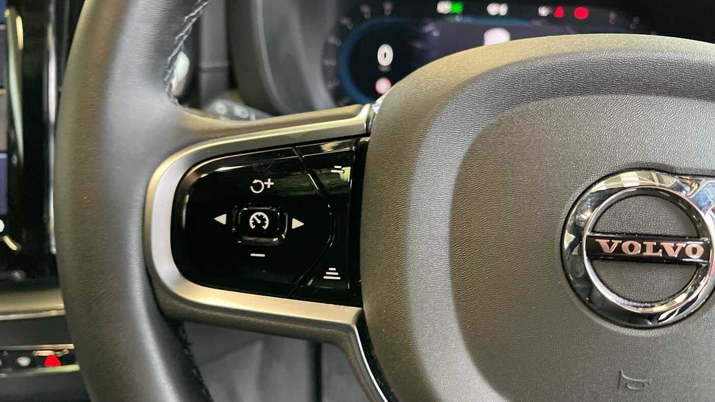 Used Volvo XC60 2024 for sale - 75814333: Photo 18
