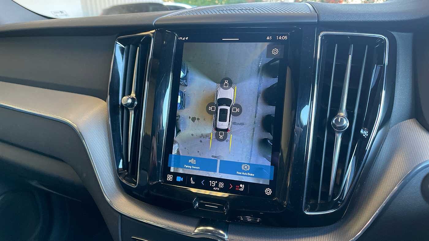 Used Volvo XC60 2023 for sale - 77124445: Photo 17