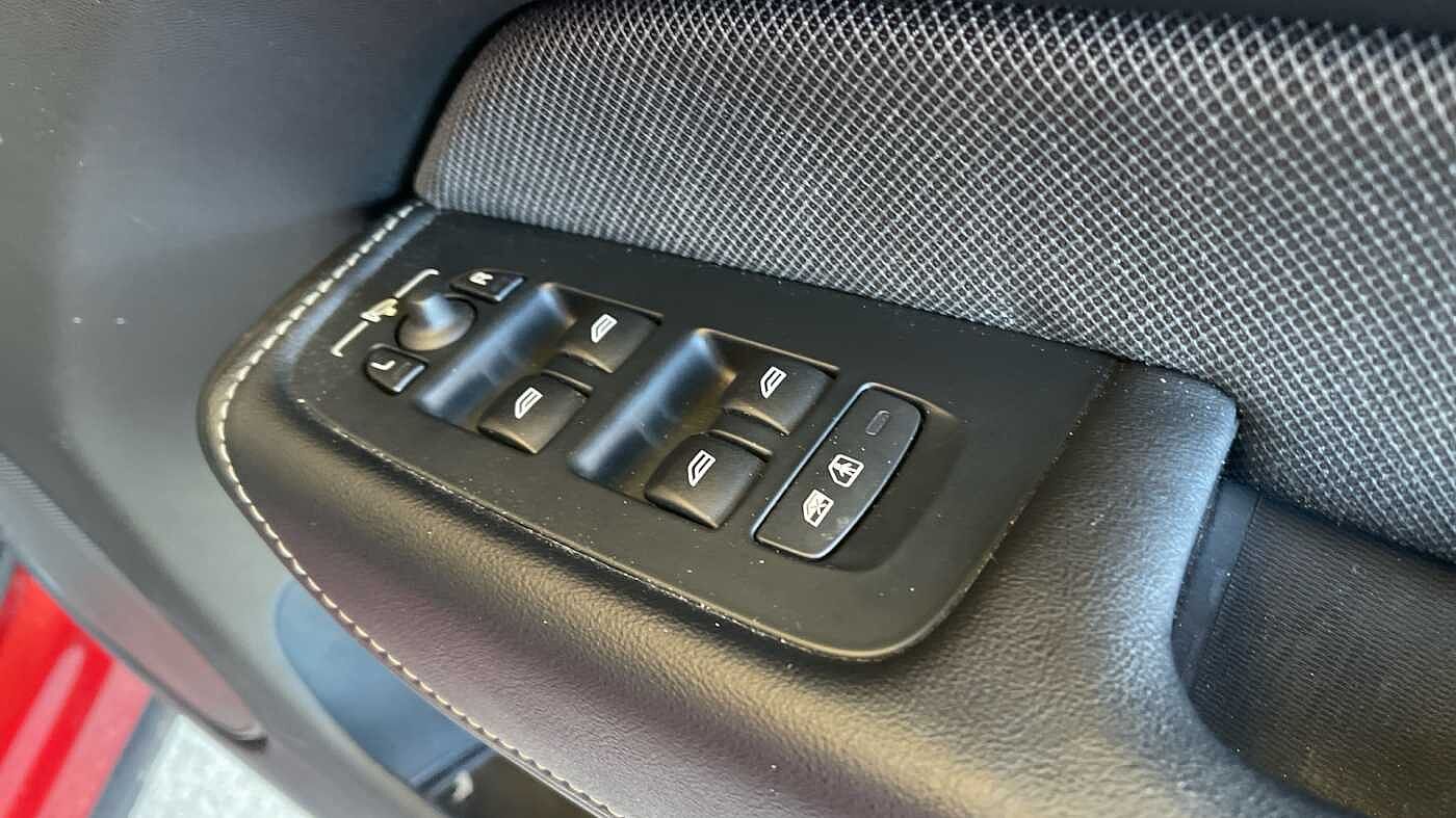 Used Volvo XC60 2023 for sale - 77124445: Photo 20