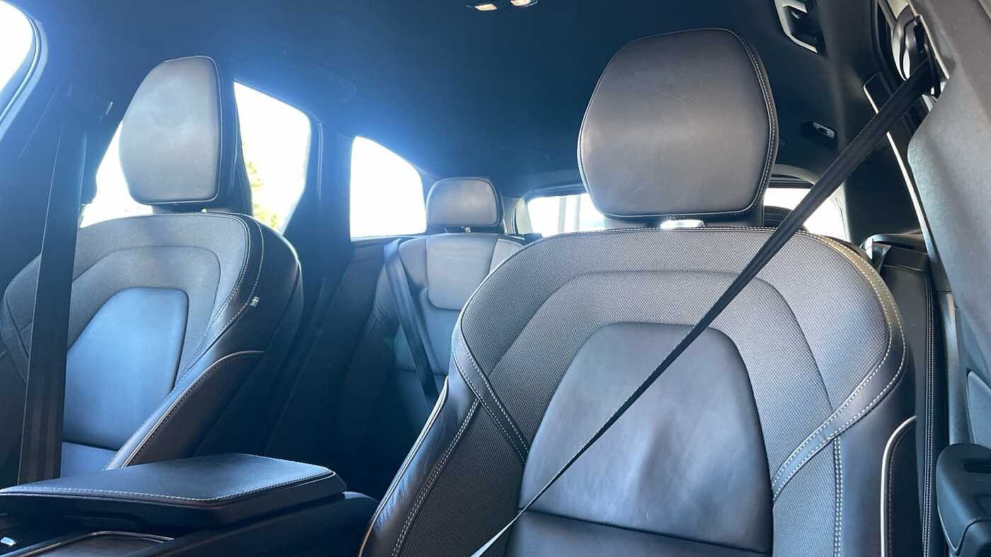 Used Volvo XC60 2023 for sale - 77124445: Photo 26