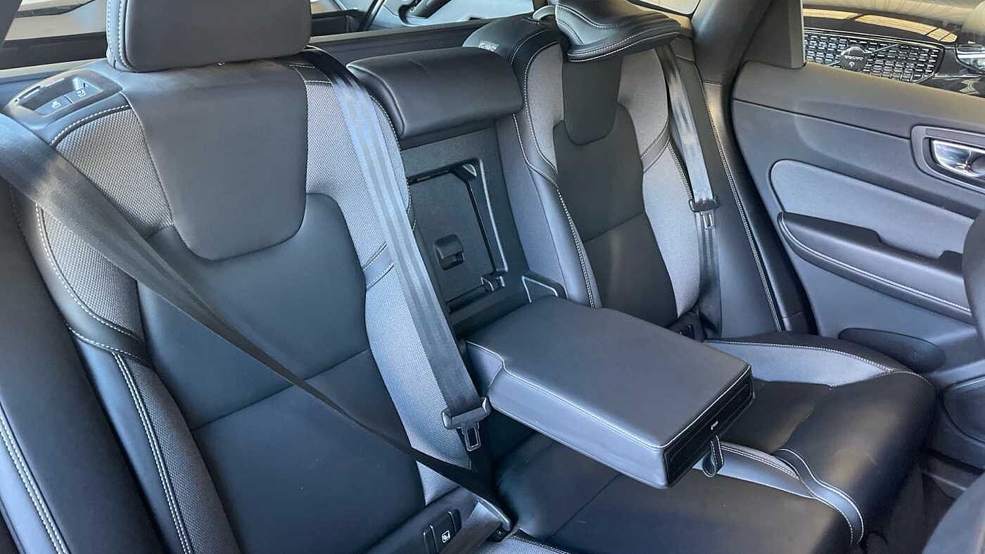 Used Volvo XC60 2023 for sale - 77124445: Photo 6