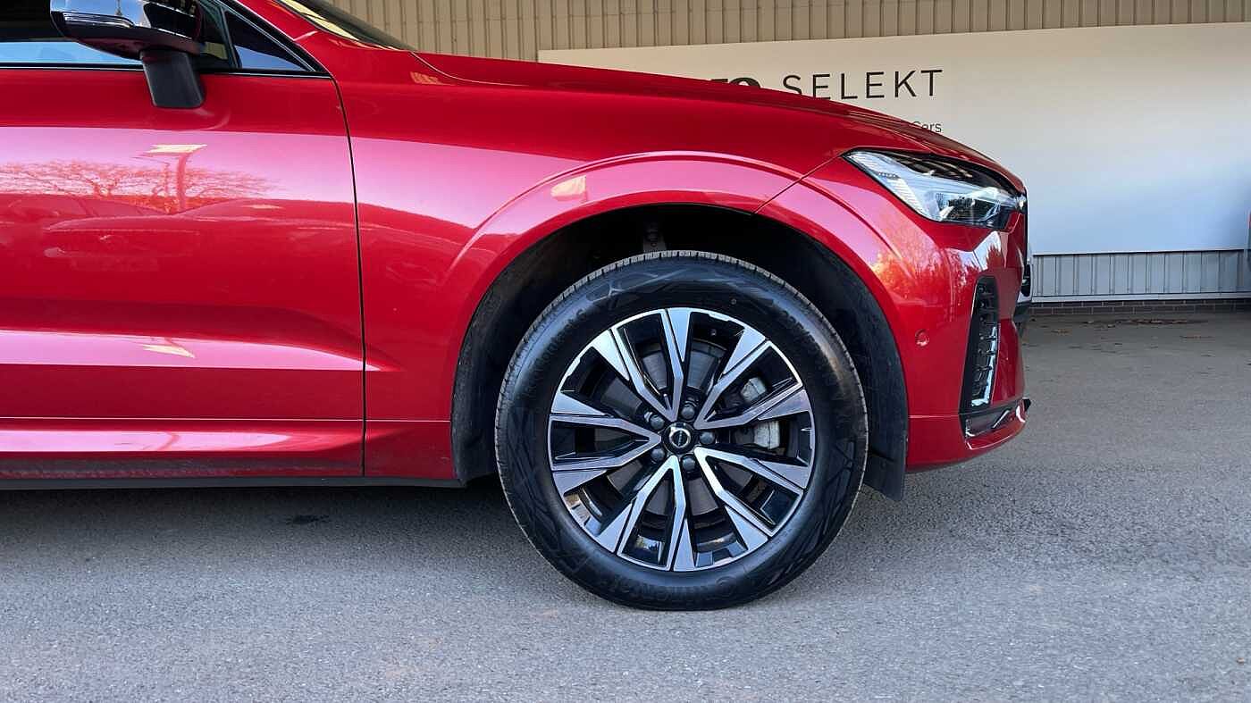 Used Volvo XC60 2023 for sale - 77124445: Photo 9