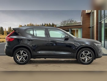 Used Volvo XC40 2022 for sale - 76474531: Photo