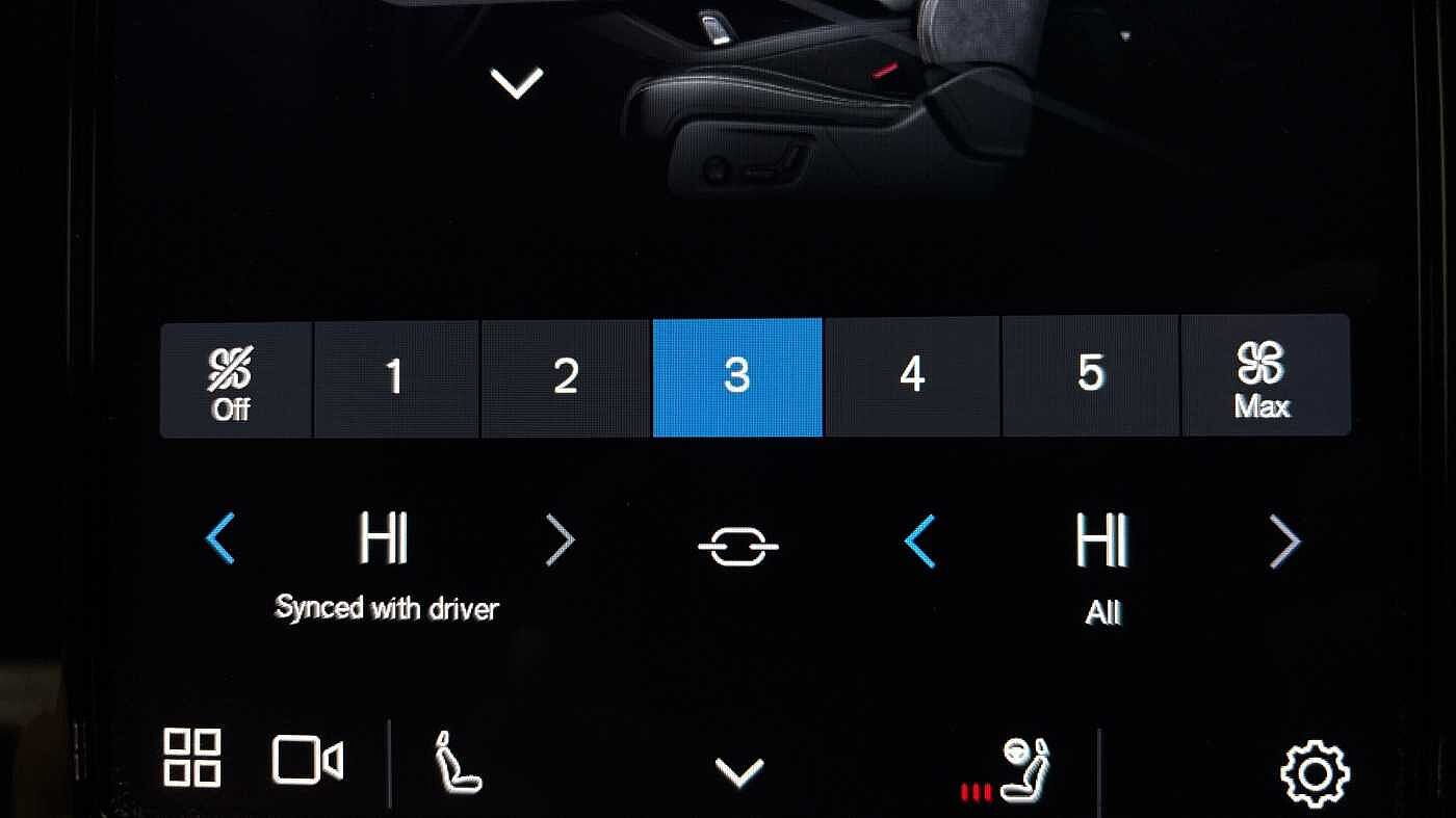 Used Volvo XC40 2022 for sale - 76474531: Photo 39