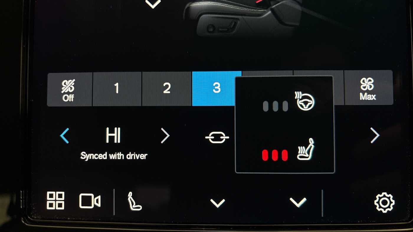 Used Volvo XC40 2022 for sale - 76474531: Photo 40