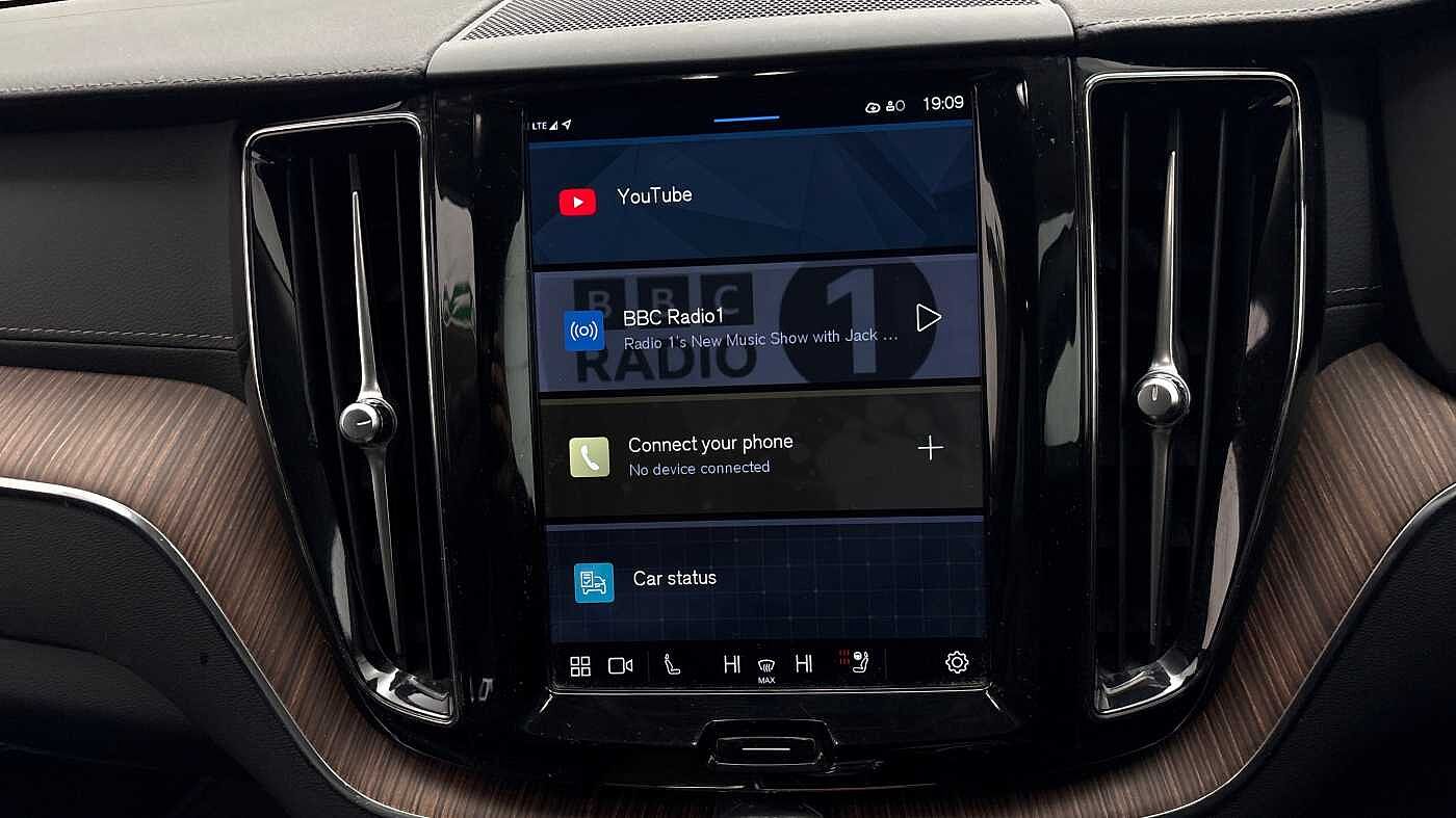 Used Volvo XC60 2023 for sale - 77725086: Photo 9