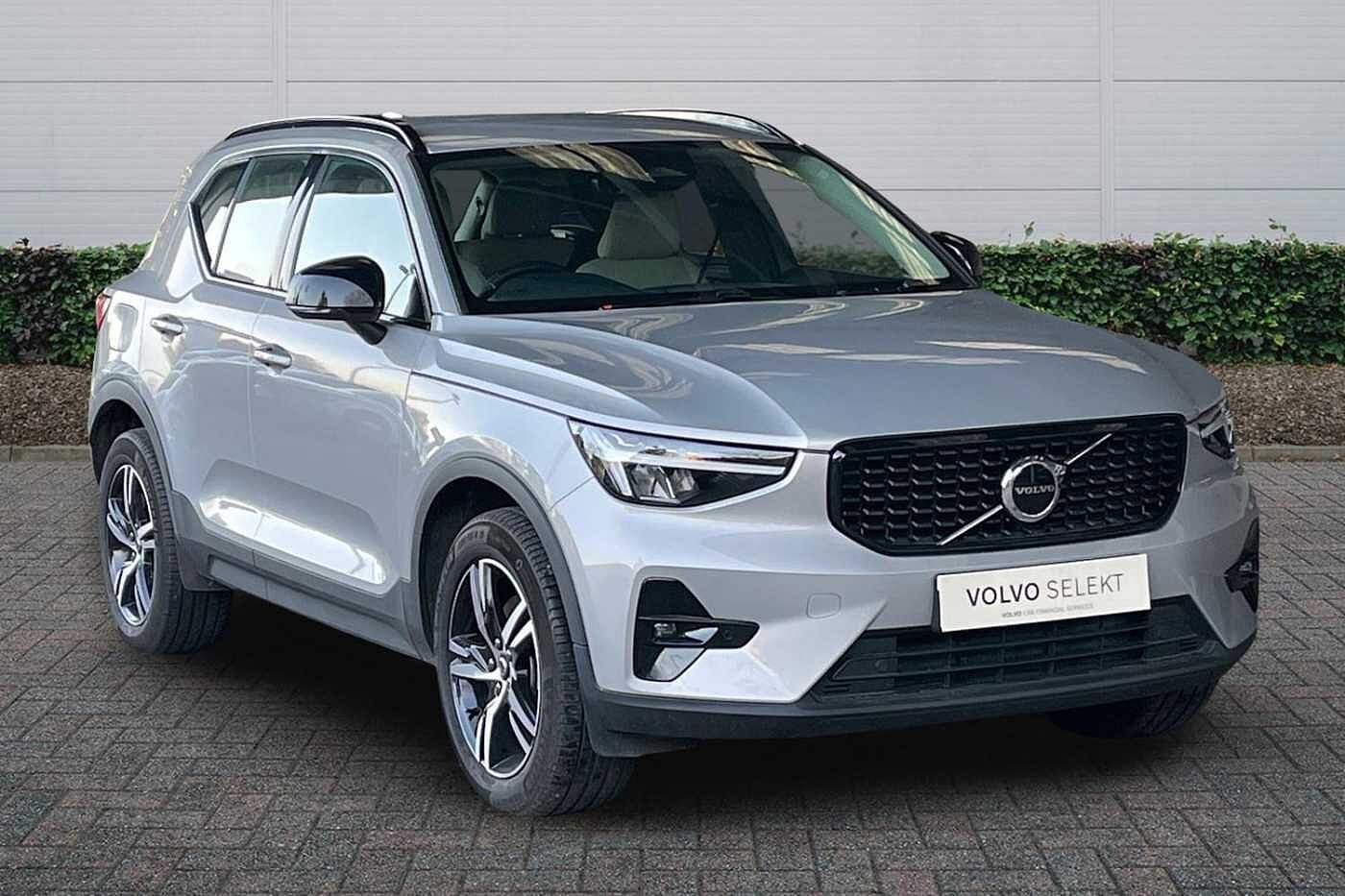 Used Volvo XC40 2022 for sale - 76800701: Photo 1