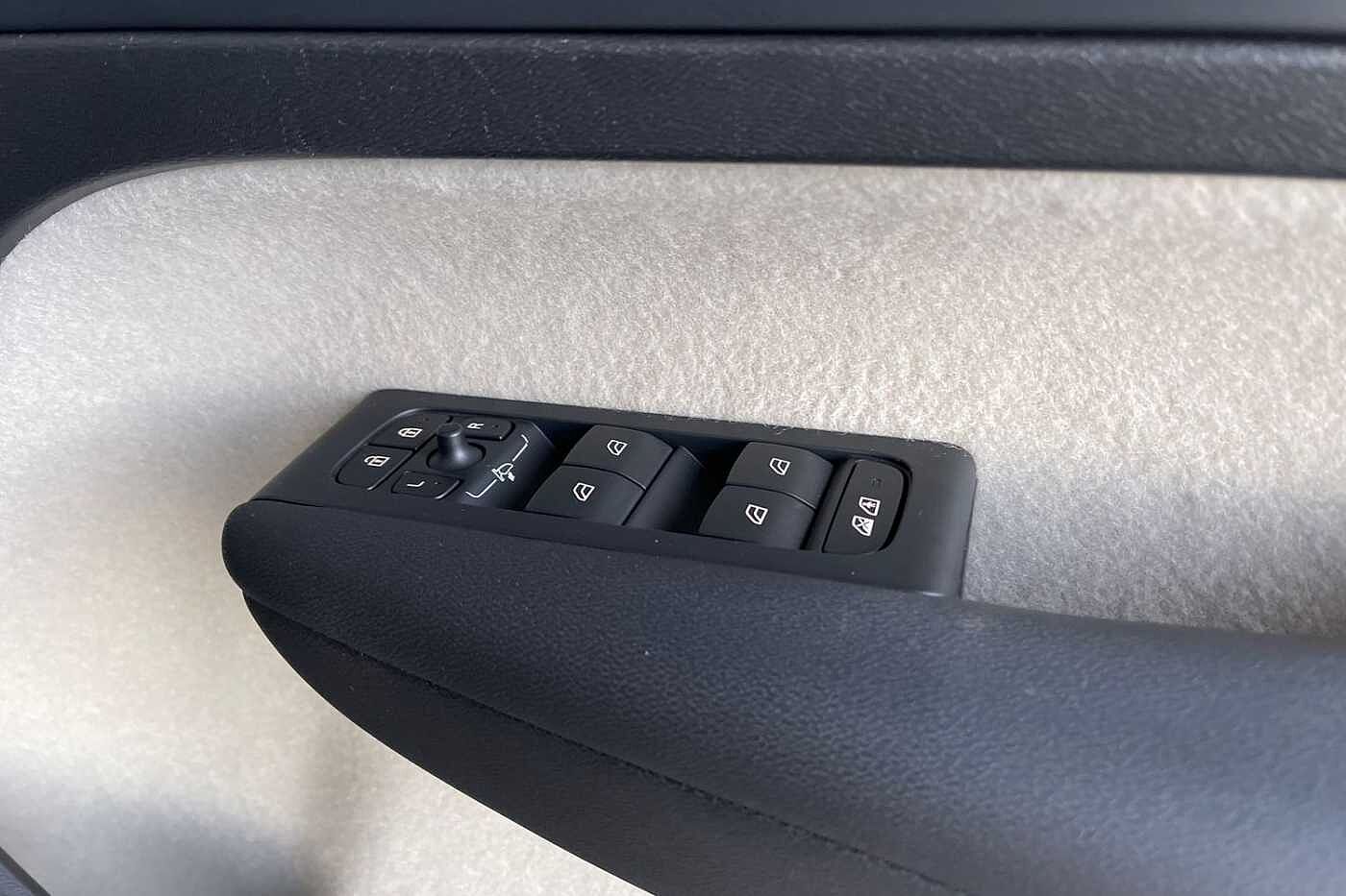 Used Volvo XC40 2022 for sale - 76800701: Photo 22