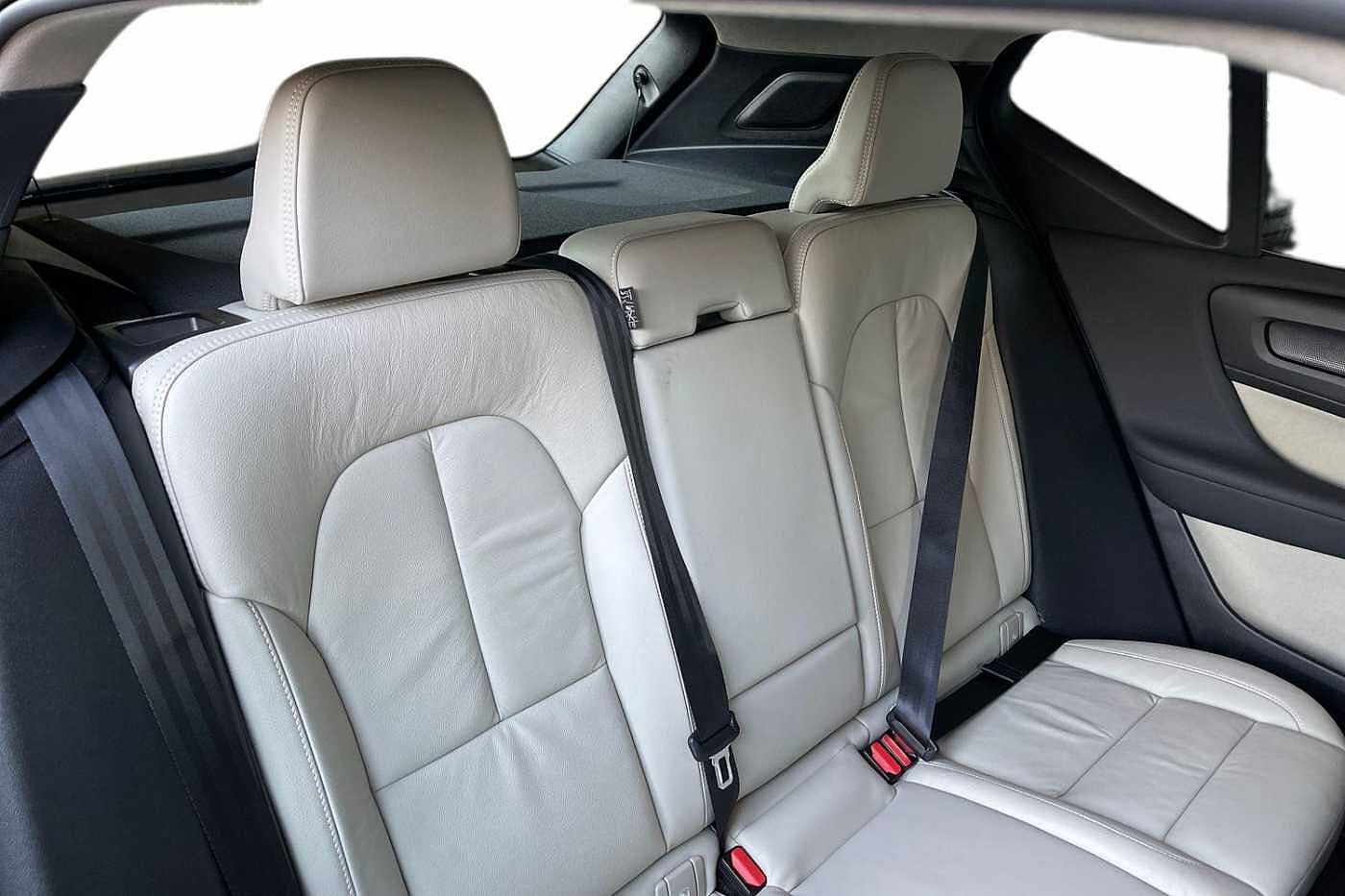 Used Volvo XC40 2022 for sale - 76800701: Photo 9