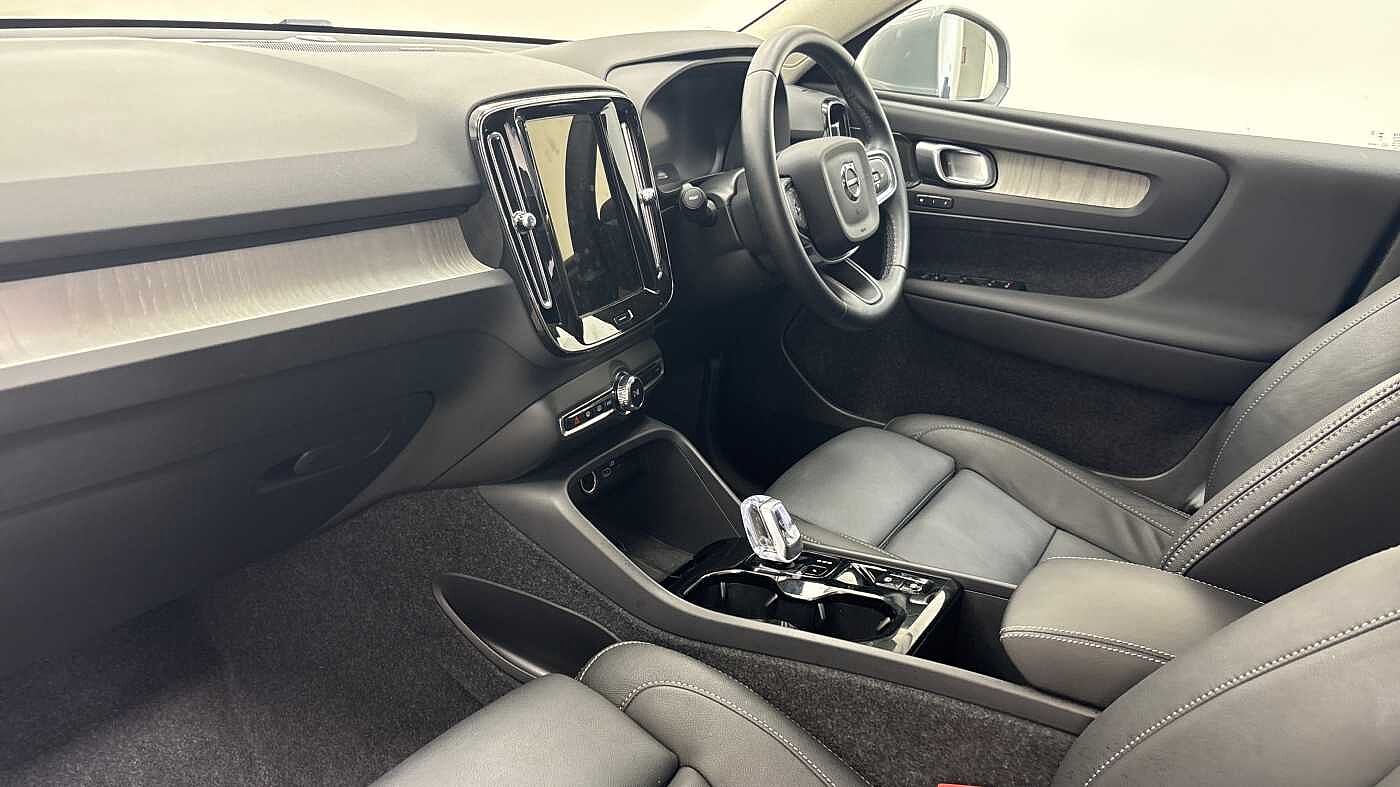 Used Volvo XC40 2024 for sale - 76359825: Photo 6
