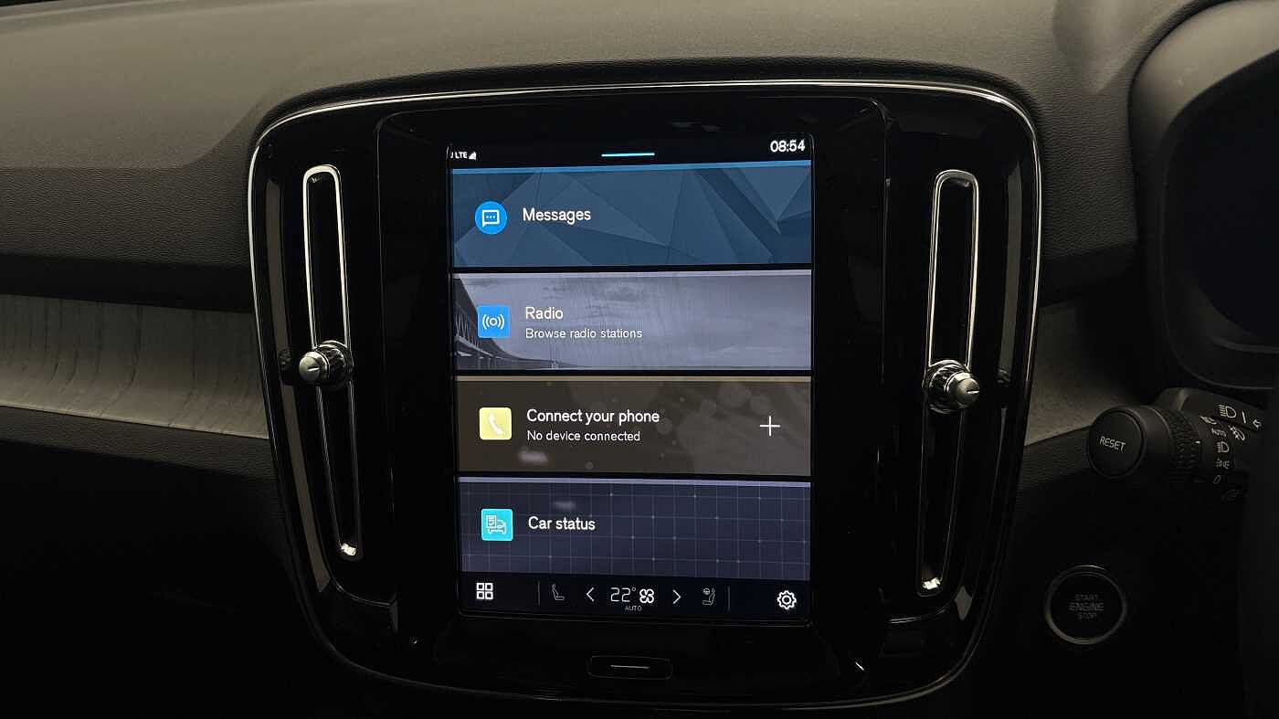 Used Volvo XC40 2024 for sale - 76359825: Photo 9