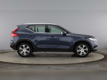 Used Volvo XC40 2021 for sale - 76086157: Photo 3