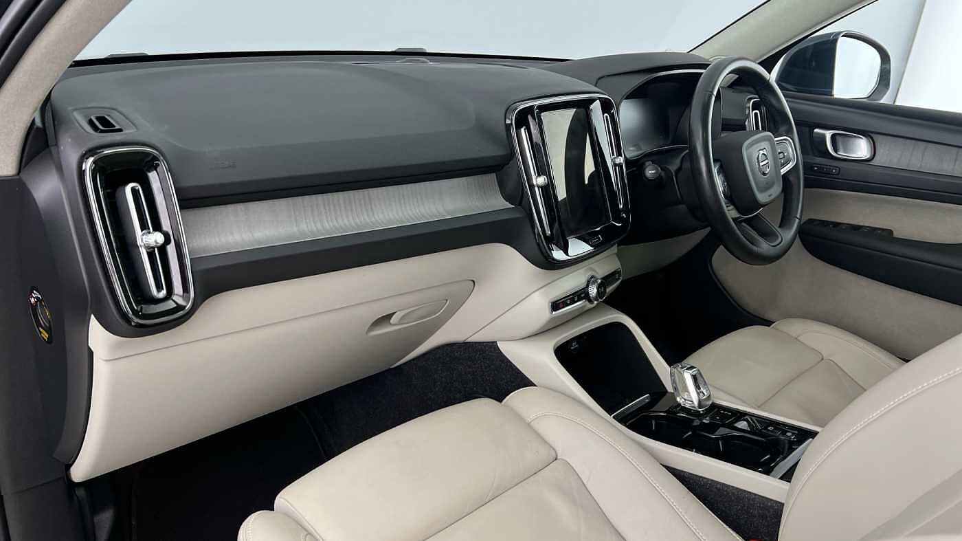 Used Volvo XC40 2021 for sale - 76086157: Photo 6