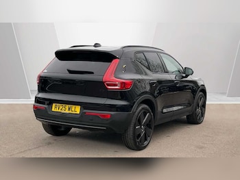 Used Volvo XC40 2025 for sale - 78430982: Photo