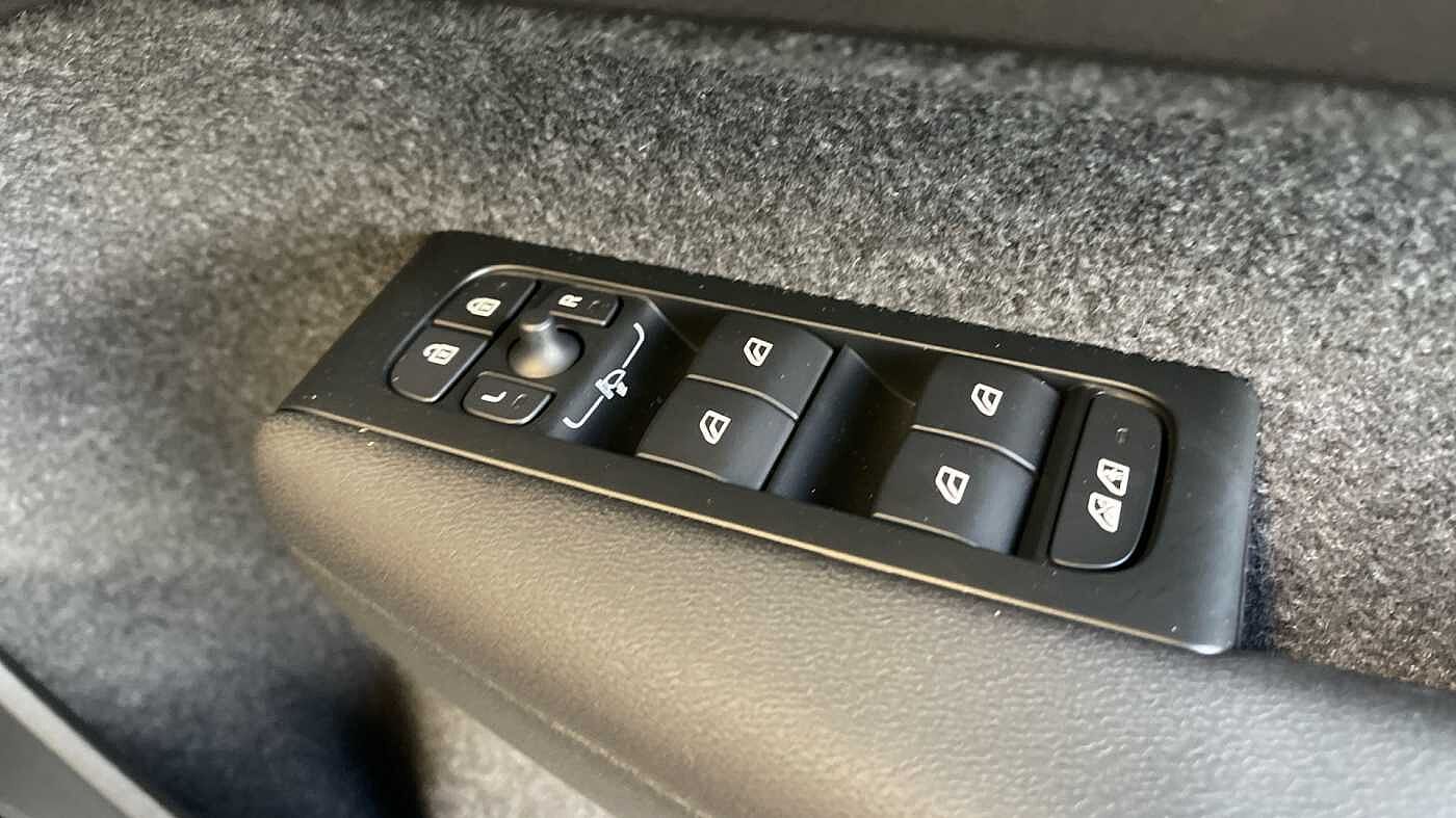 Used Volvo XC40 2025 for sale - 76139644: Photo 20