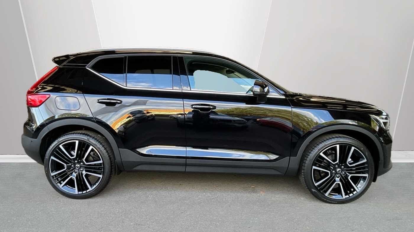 Used Volvo XC40 2025 for sale - 76139644: Photo 3