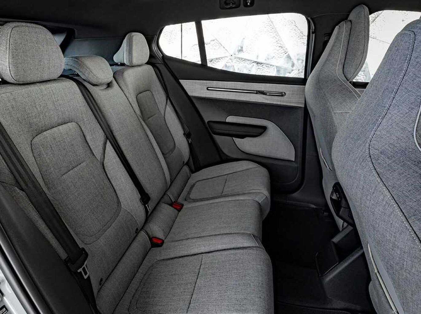 Used Volvo EX30 2025 for sale - 76937236: Photo 4