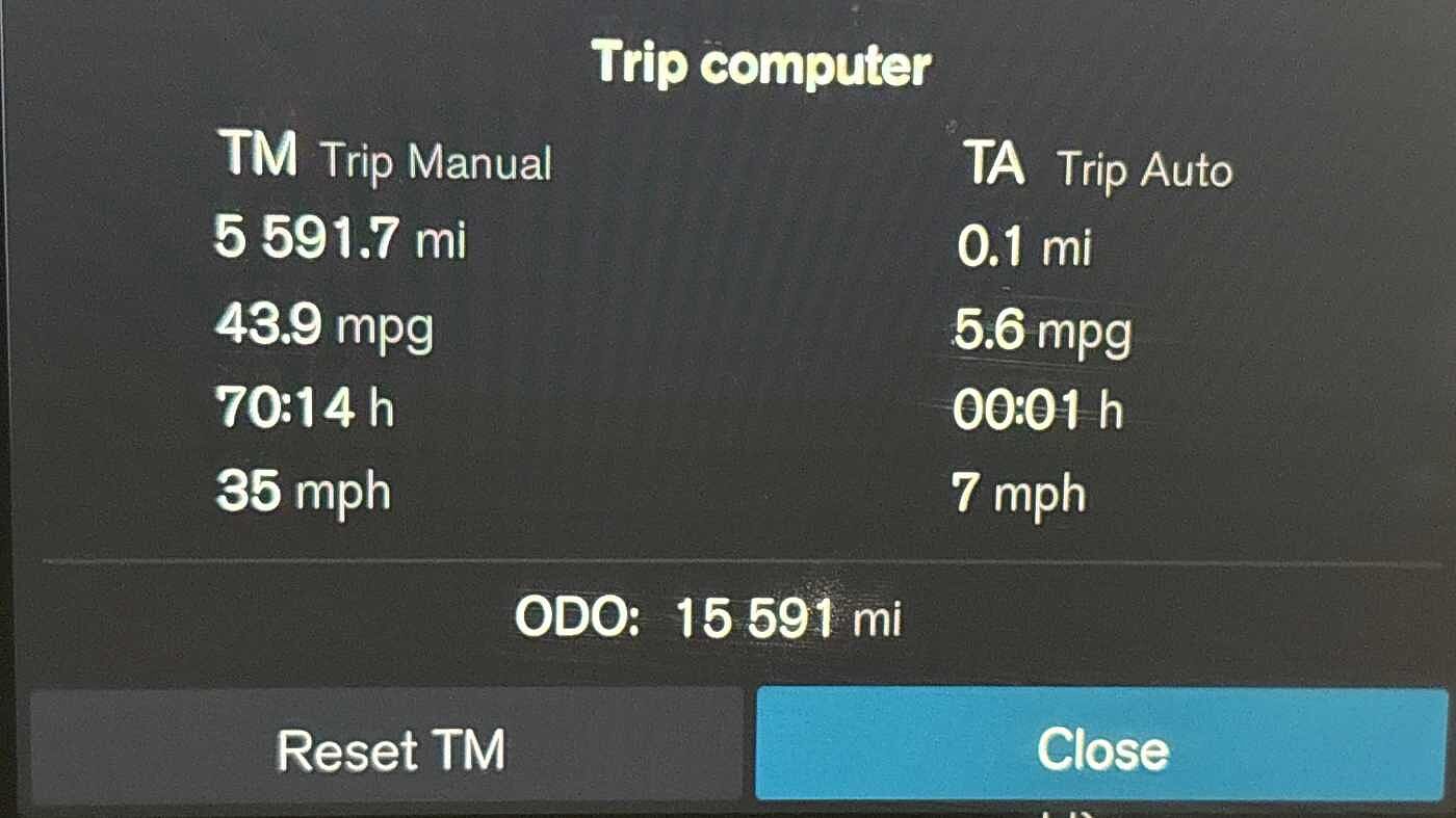 Used Volvo XC40 2025 for sale - 77157531: Photo 12