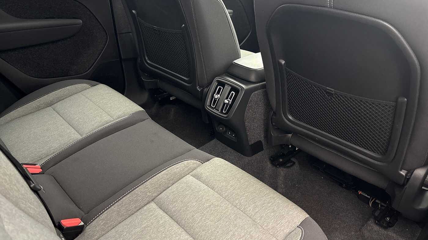 Used Volvo XC40 2025 for sale - 77157531: Photo 13