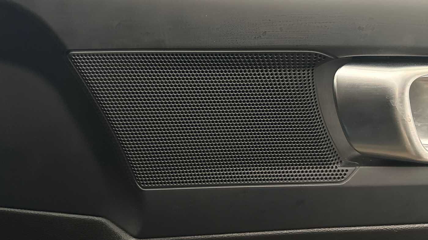 Used Volvo XC40 2025 for sale - 77157531: Photo 25