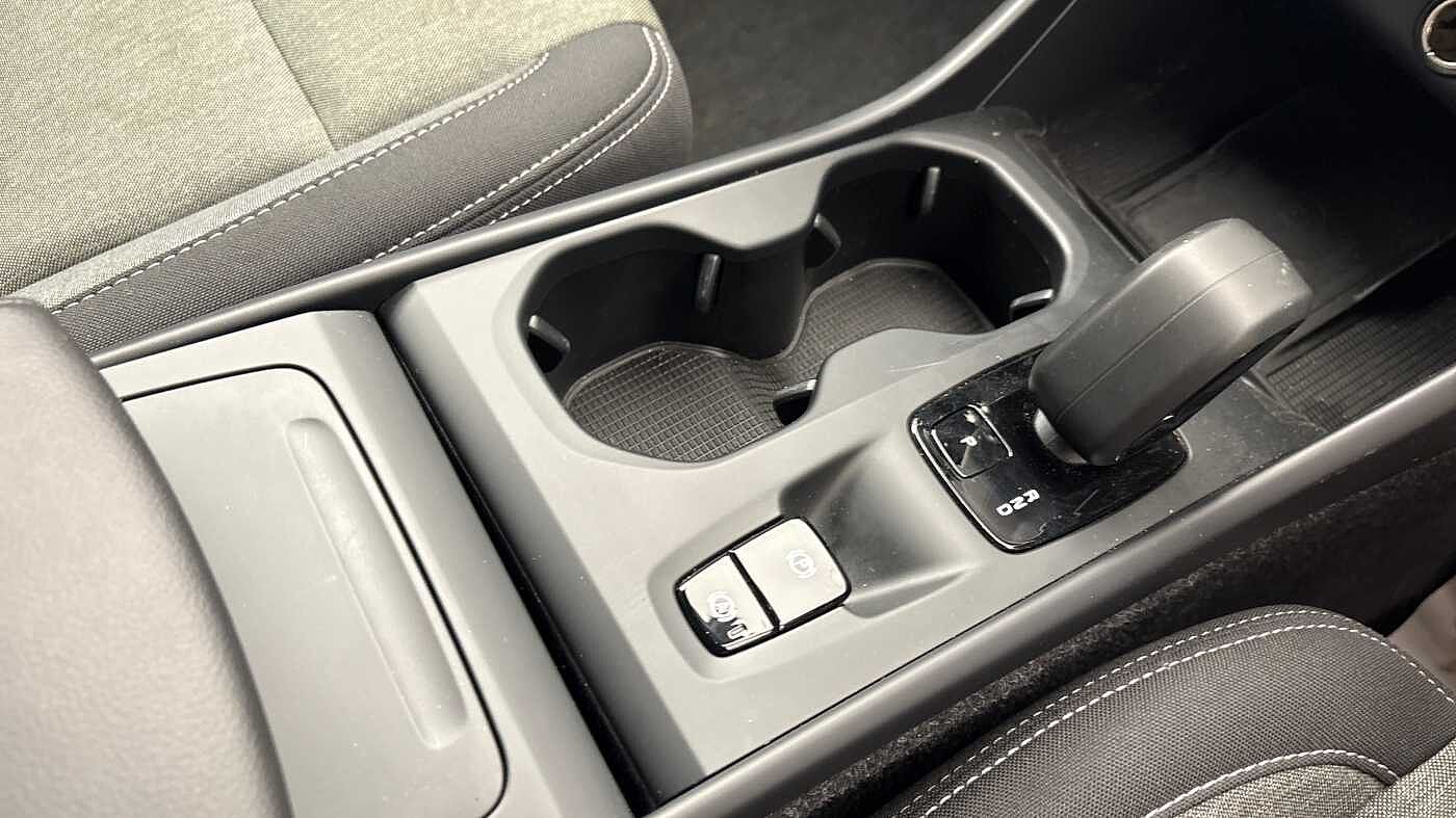 Used Volvo XC40 2025 for sale - 77157531: Photo 30