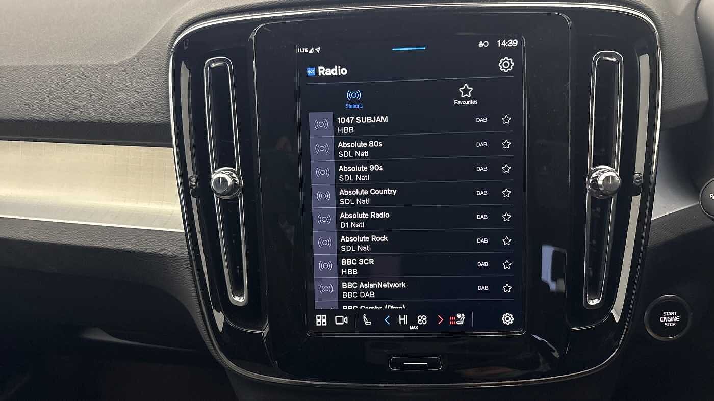 Used Volvo XC40 2025 for sale - 77157531: Photo 35