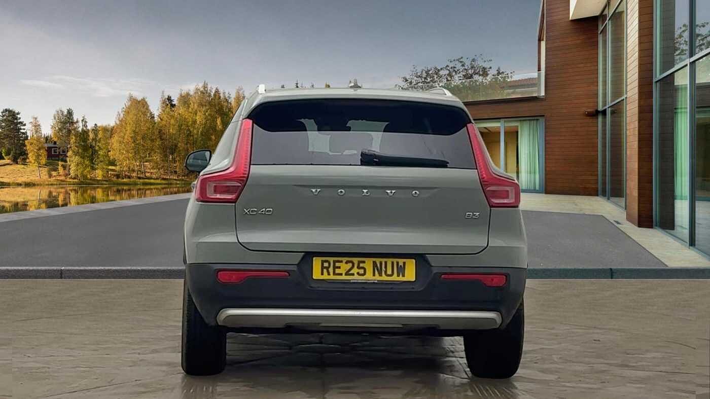 Used Volvo XC40 2025 for sale - 77157531: Photo 4