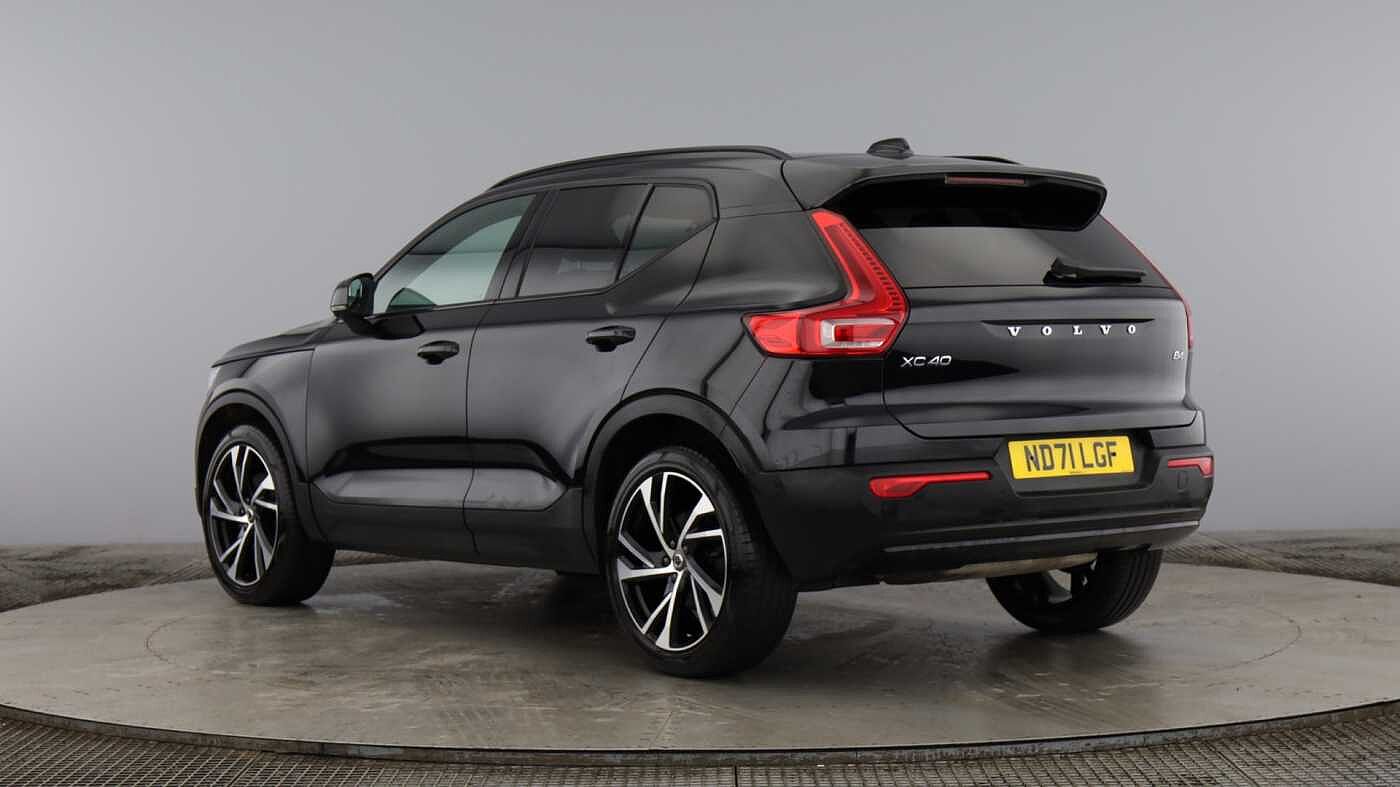 Used Volvo XC40 2021 for sale - 77525716: Photo 2